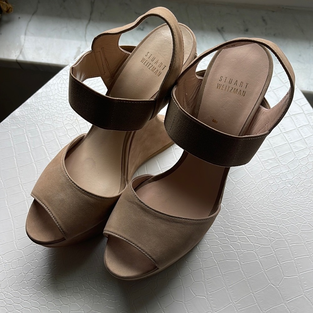 Designer beige heels, size 8